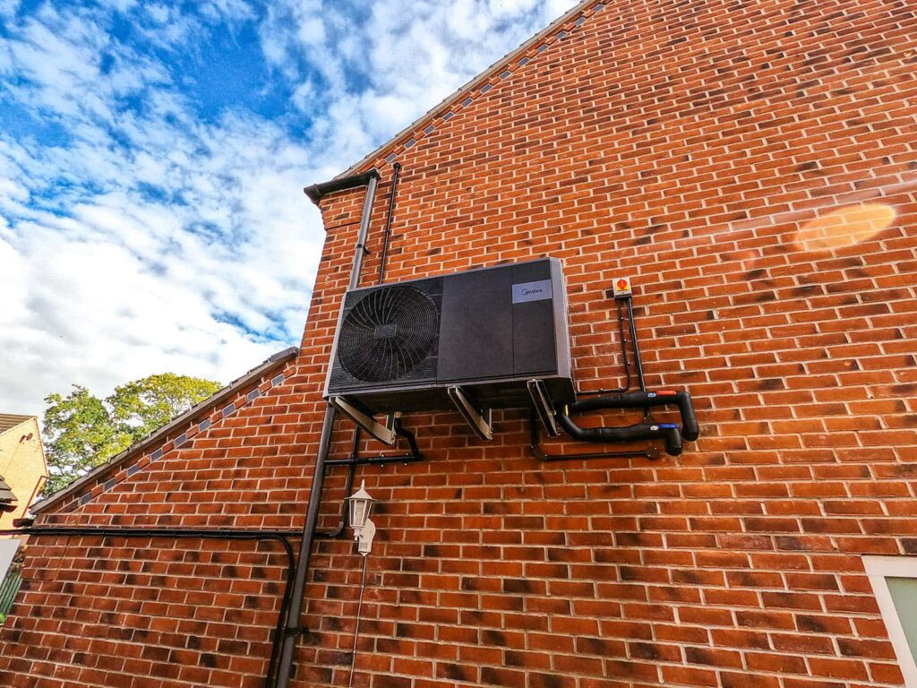 Midea Air Source Heat Pump Wall Mounted Installation