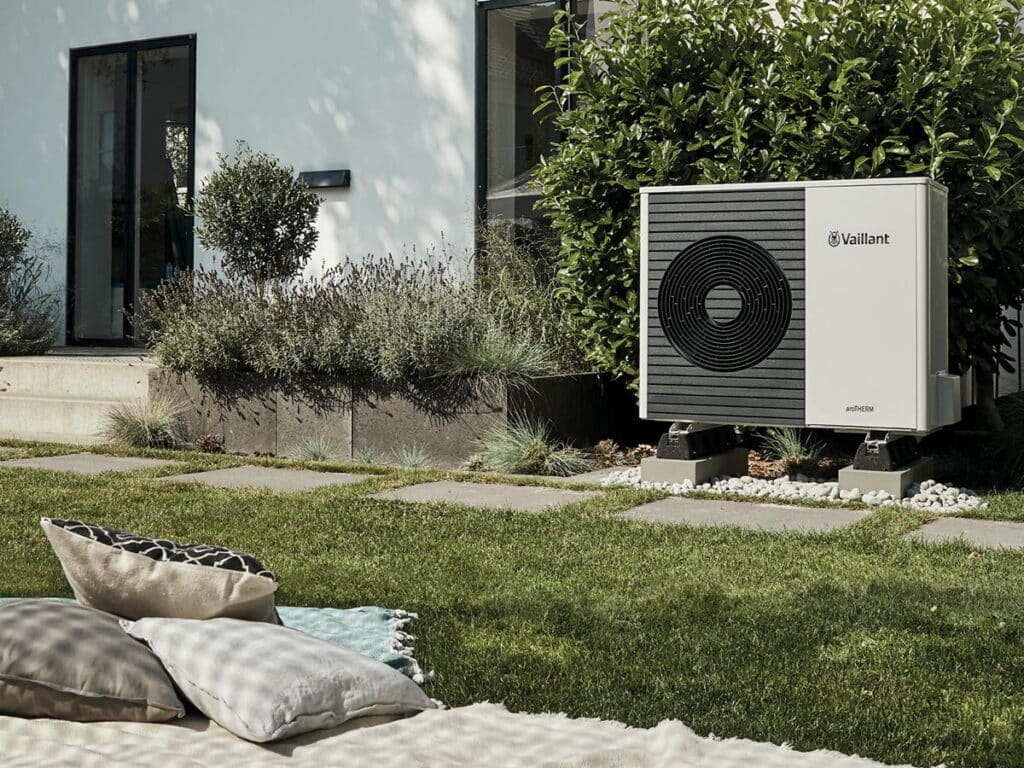 vaillant arotherm plus heat pump
